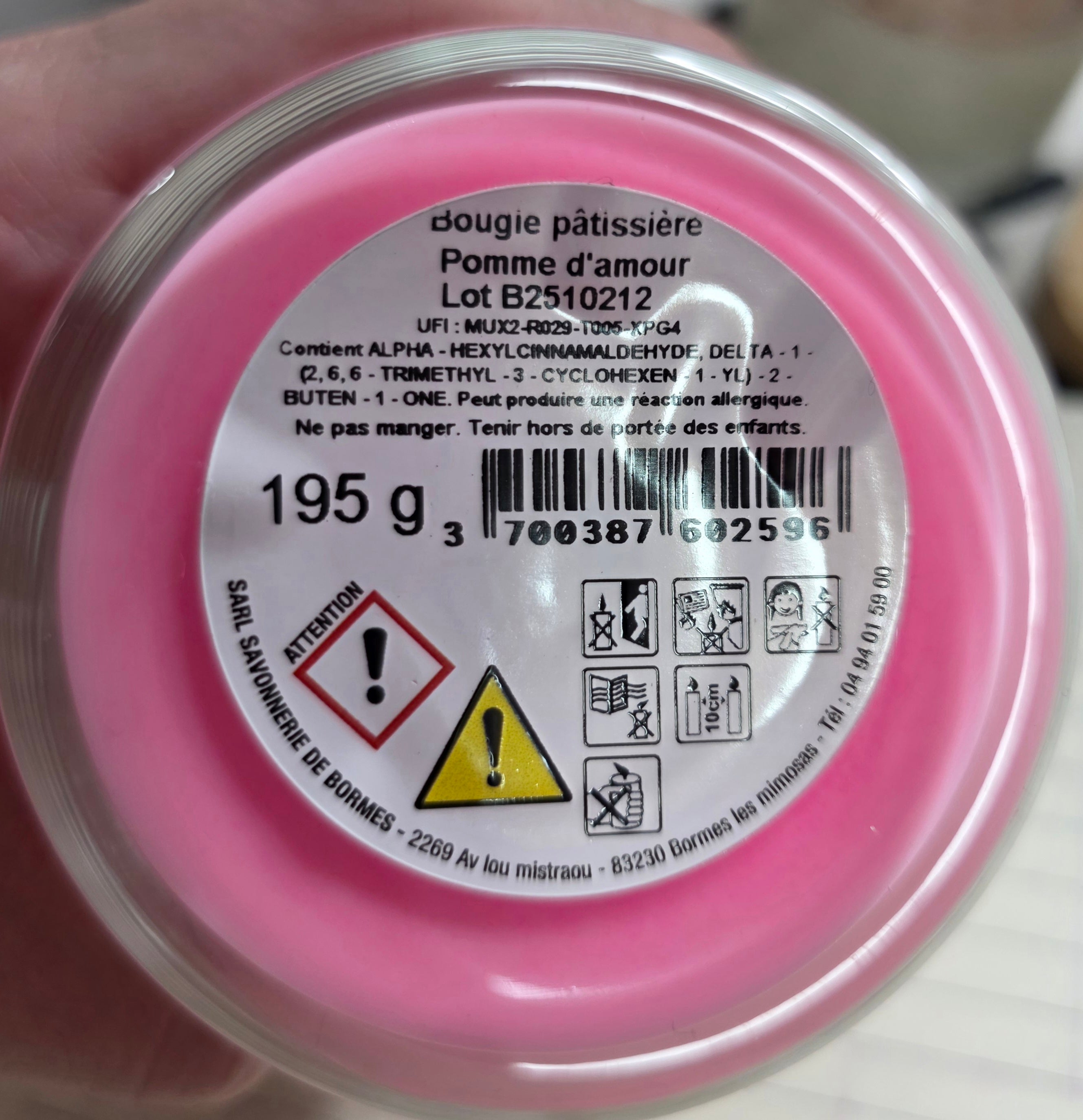 Bougie gourmande Pomme d'amour 195gr Savonnerie de Bormes